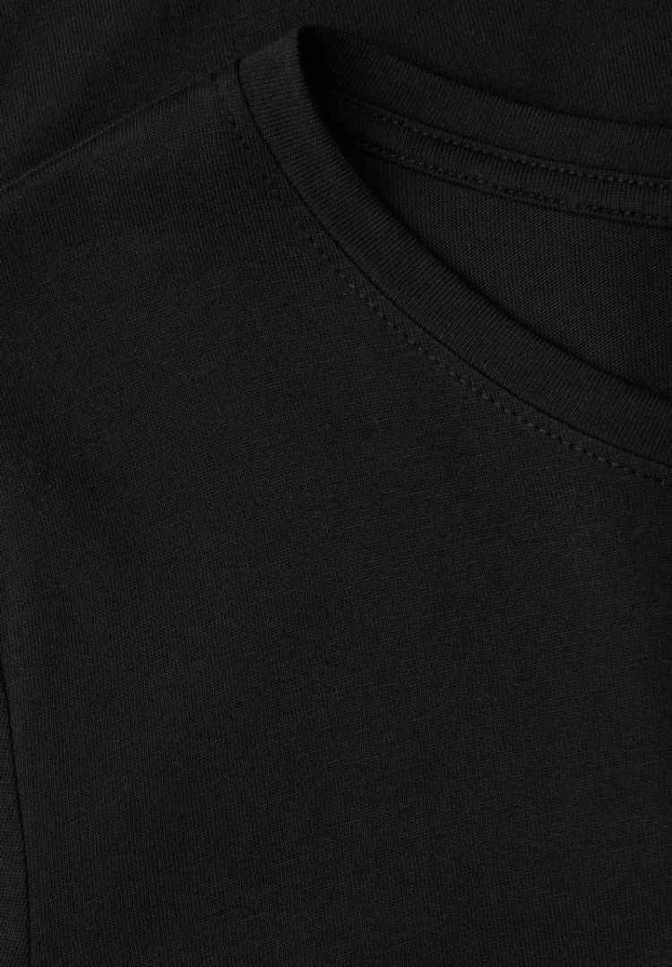  10001 Black