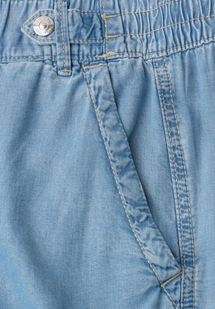  17057 Light Blu