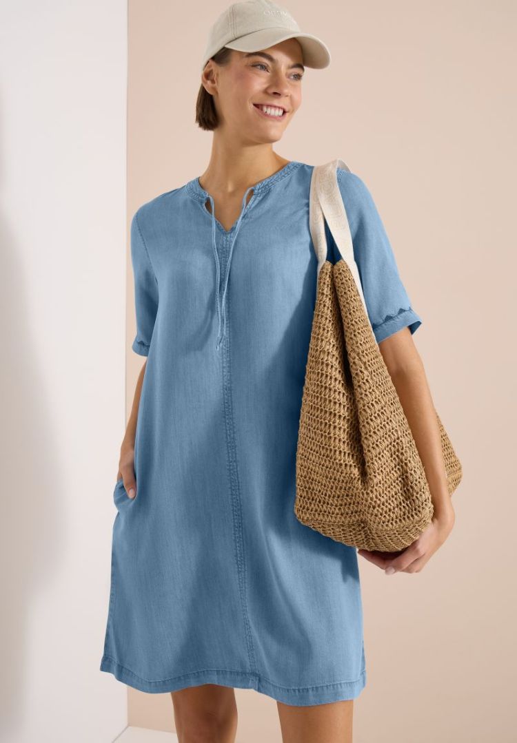  15925 light blu