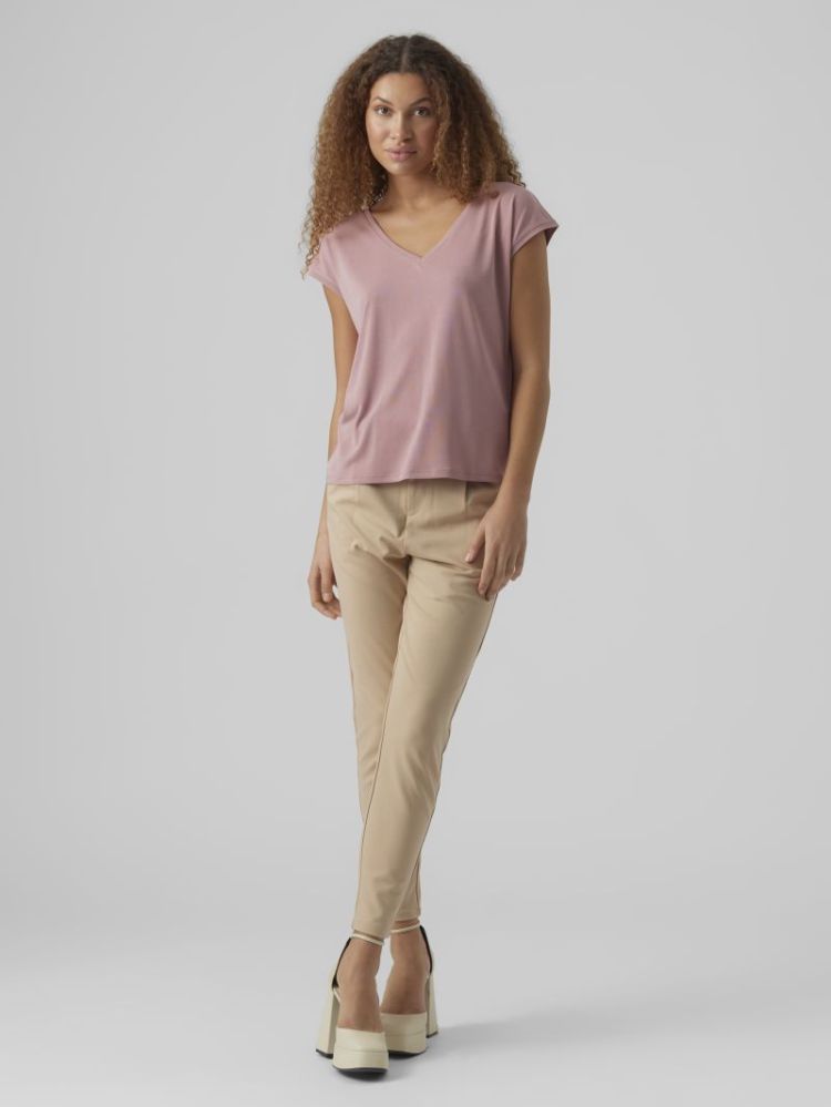 VMFILLI SS V-NECK TEE NOOS 198665 Nostalgi