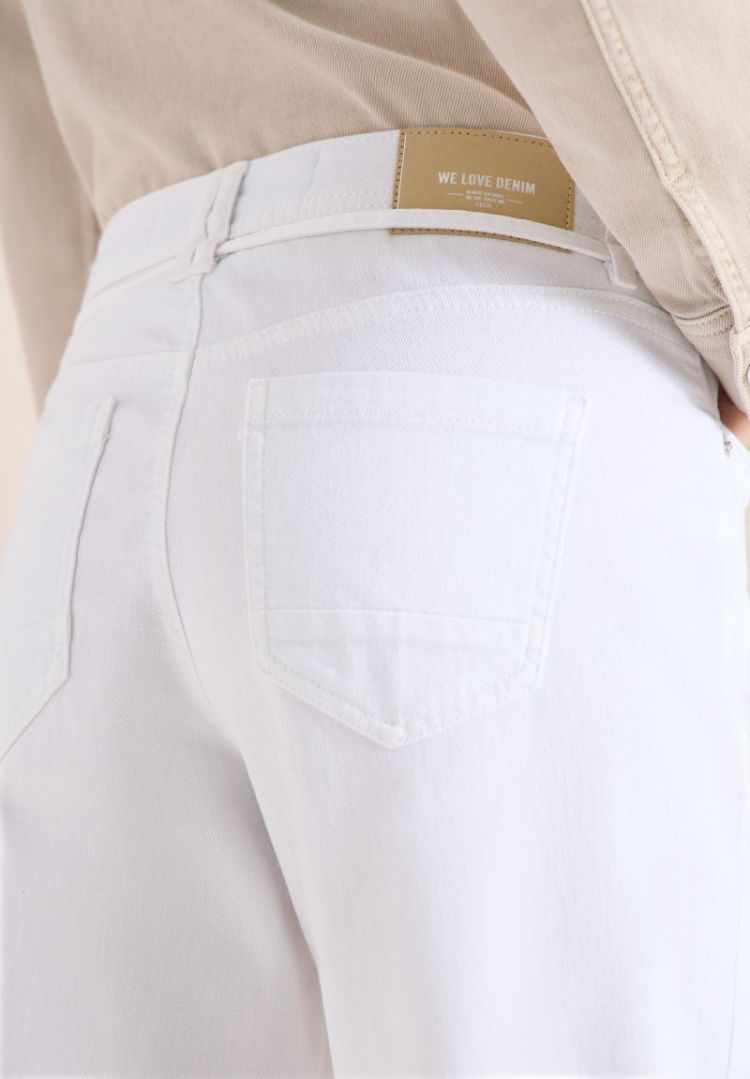  10000 White