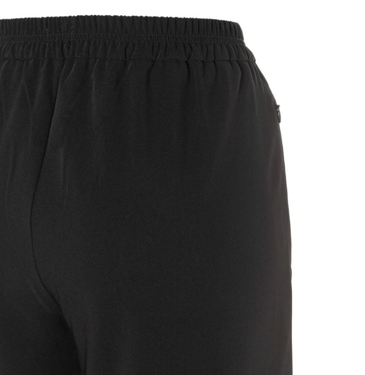 090 black