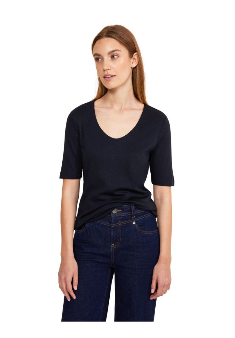  11238 deep blue