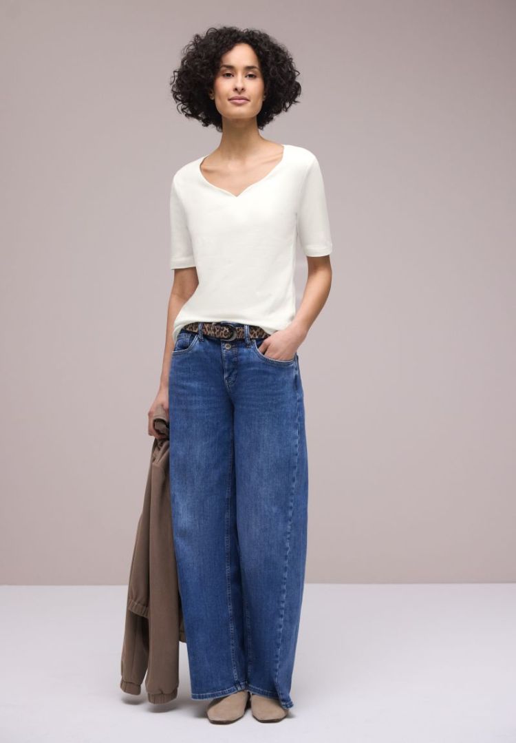 10108 off white