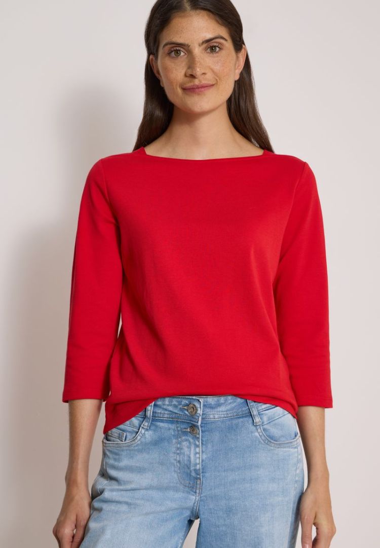  17902 flame red