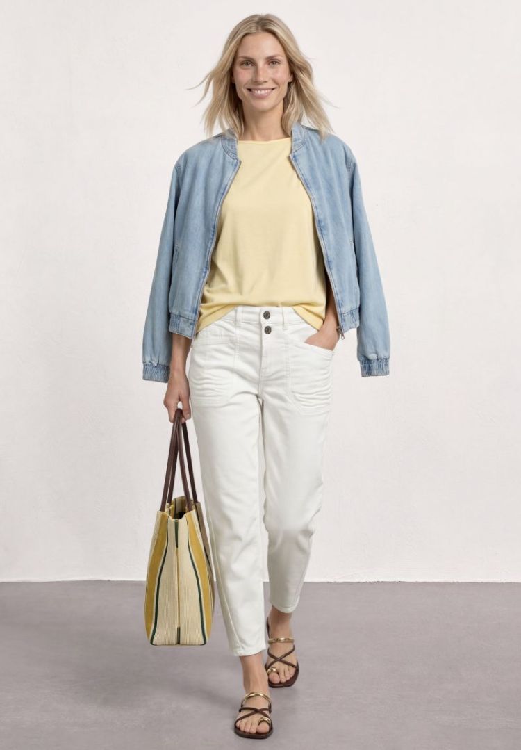  18079 Off White