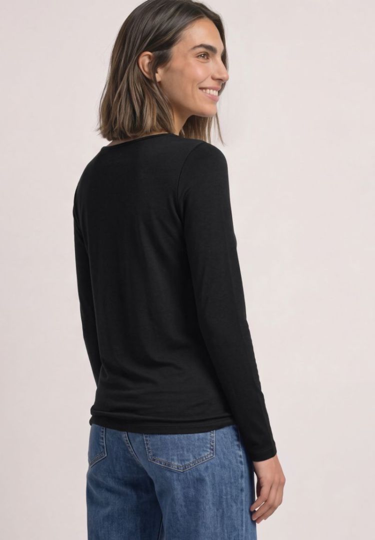  10001 Black