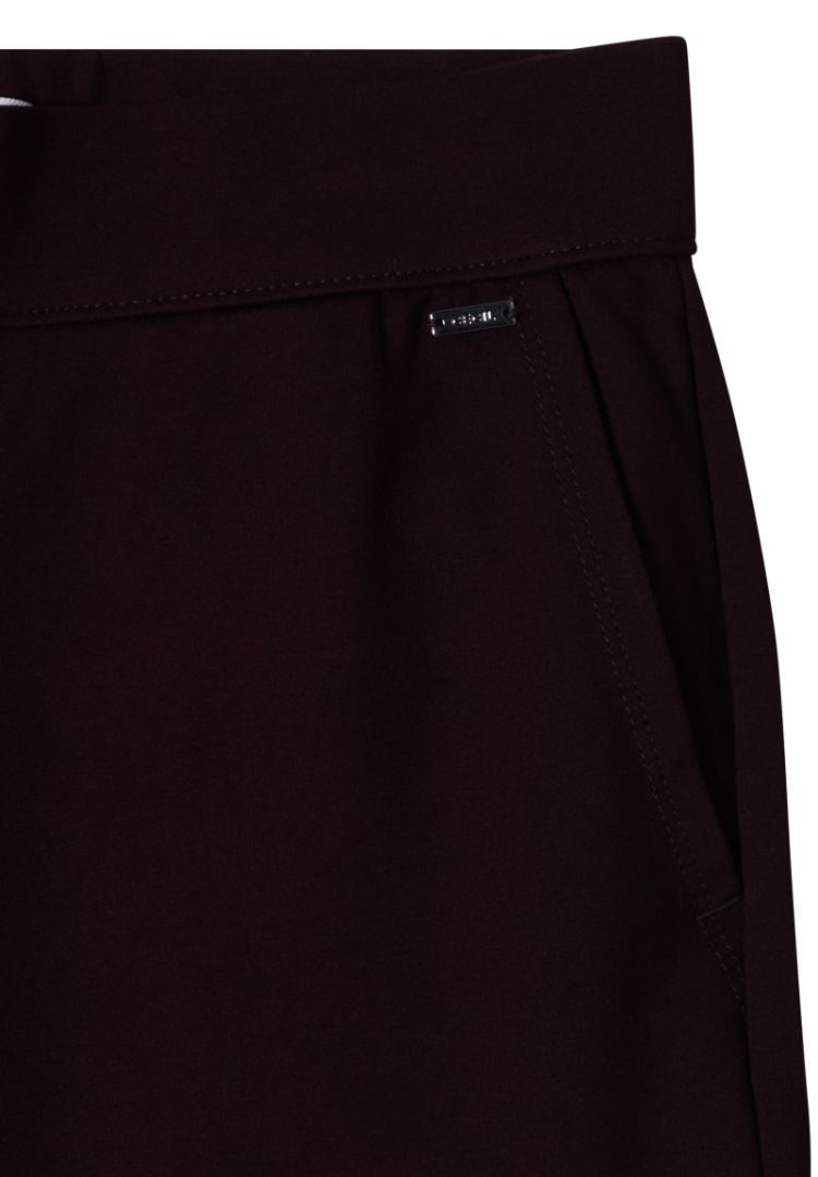  17749 berry red